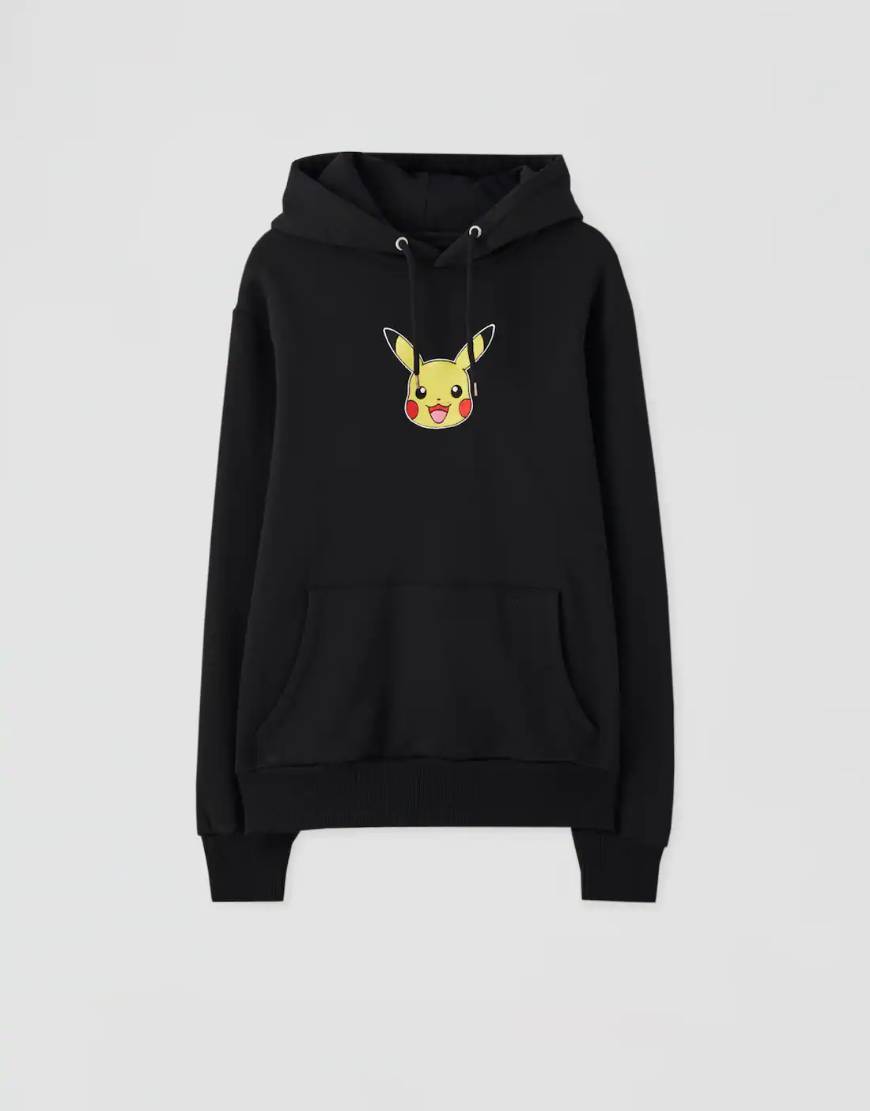 Social Sweatshirt Pikachu 

