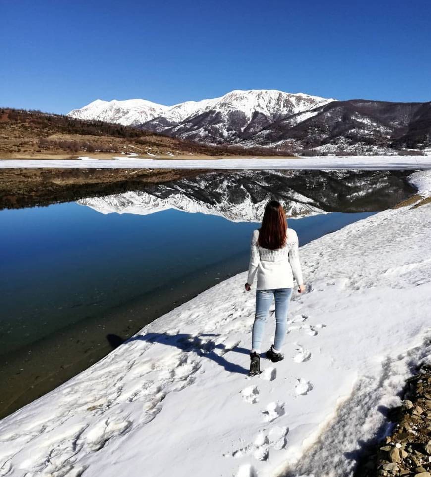 Place Lake Campotosto