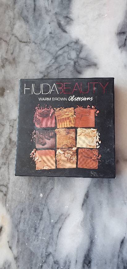 Producto Huda Beauty-Warm brown obsessions