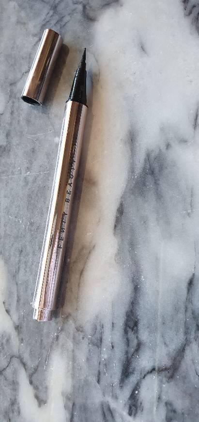 Product Fenty Beauty- LIQUID EYELINER

