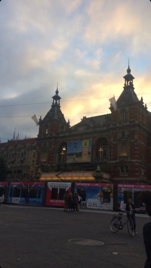 Place Estación Central de Ámsterdam