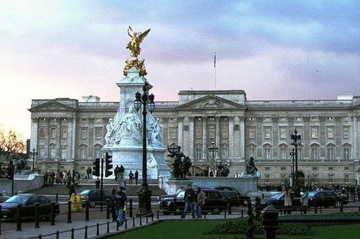 Buckingham Palace