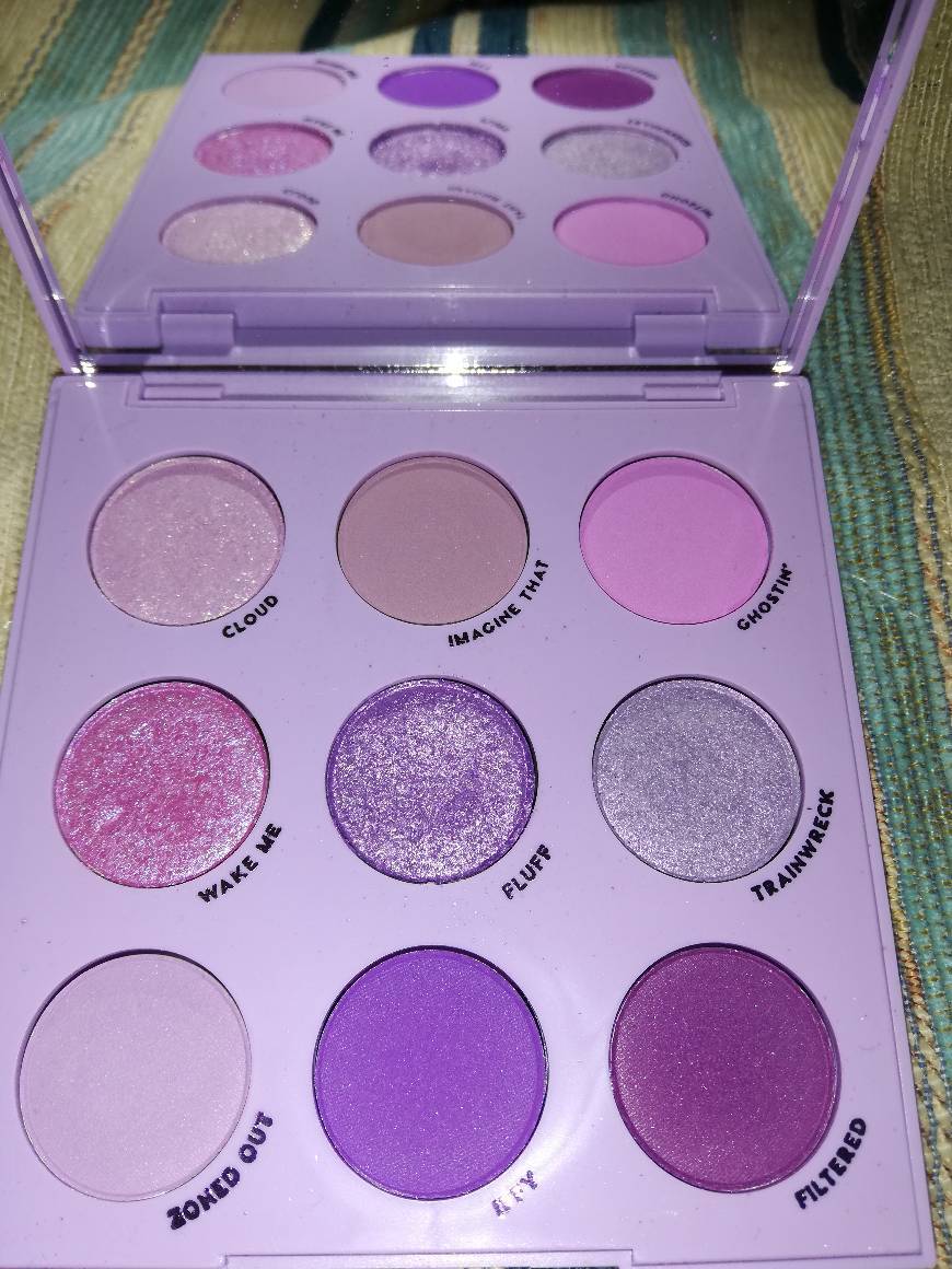 Social Paleta da colourpop 