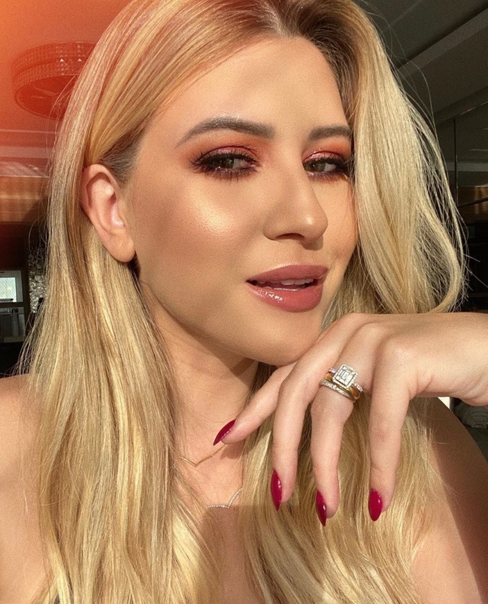 Social Niina Secrets