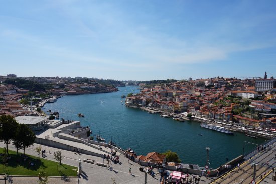 Place Miradouro da Serra do Pilar