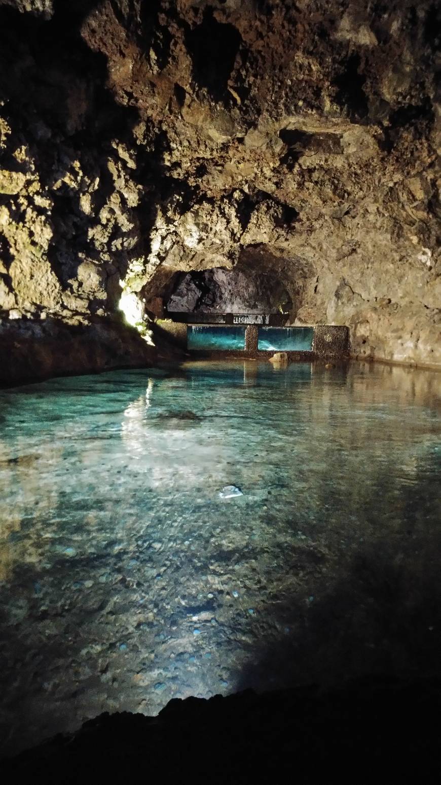 Lugar Grutas de São Vicente