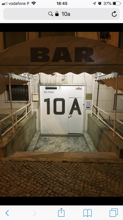 Lugar 10 A Cocktail Bar