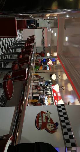 American Dream Diner