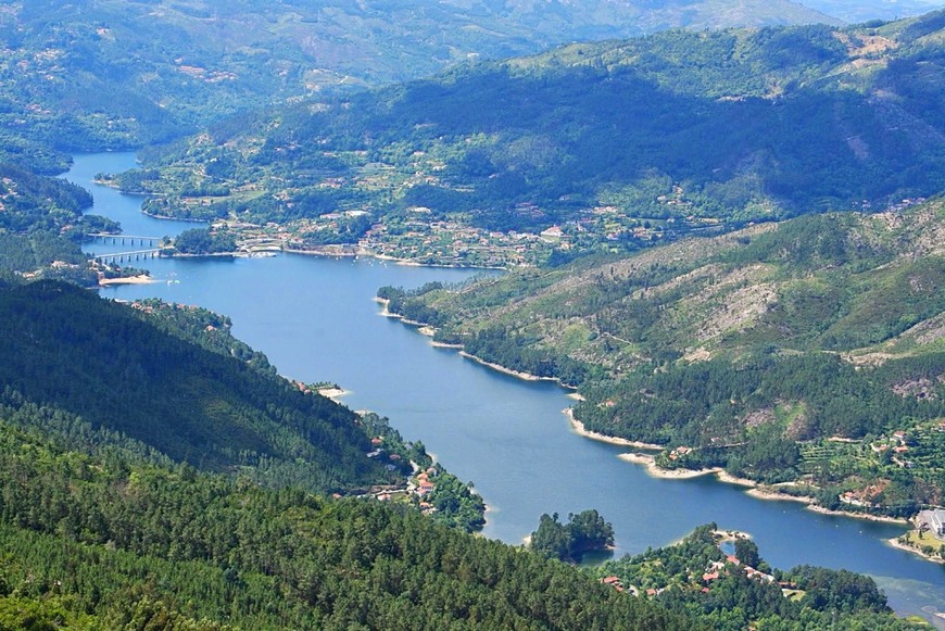 Place Miradouro da Pedra Bela