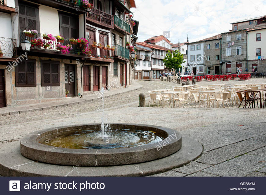 Place Praça de São Tiago