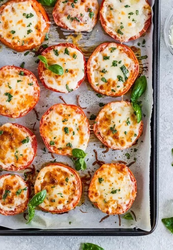 Fashion Baked Tomatoes with Mozzarella and Parmesan 