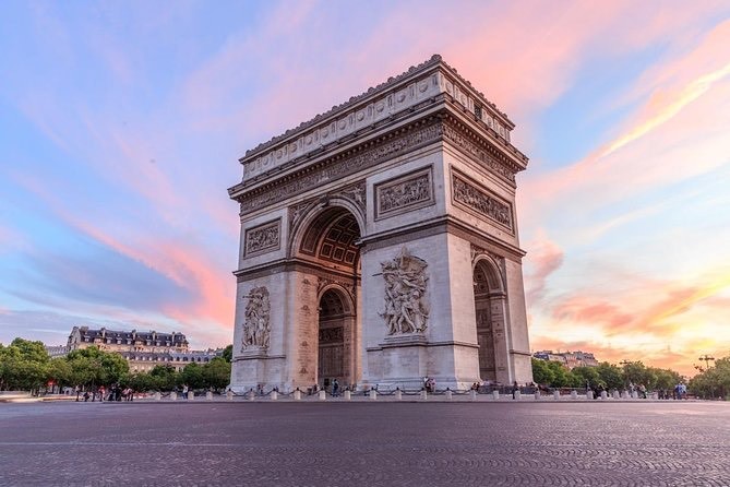 Place Triumph arch 