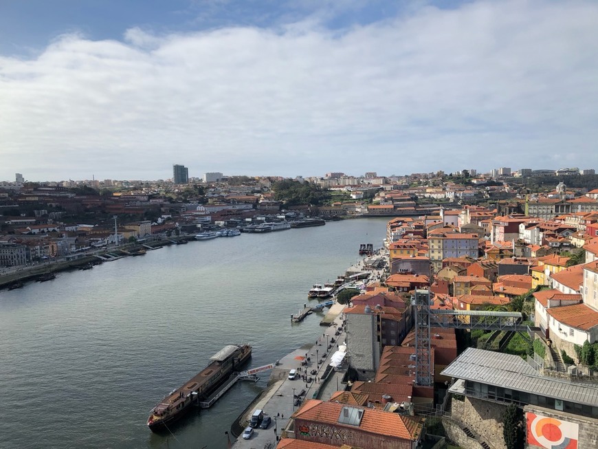 Lugar Oporto