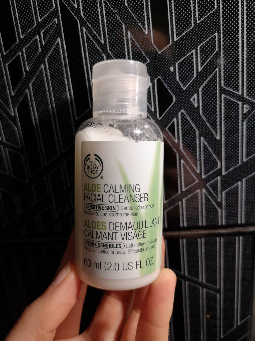 Belleza the body shop aloe calming cream cleanser 250ml