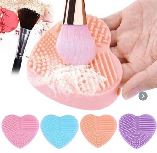 Make up brush washing pad