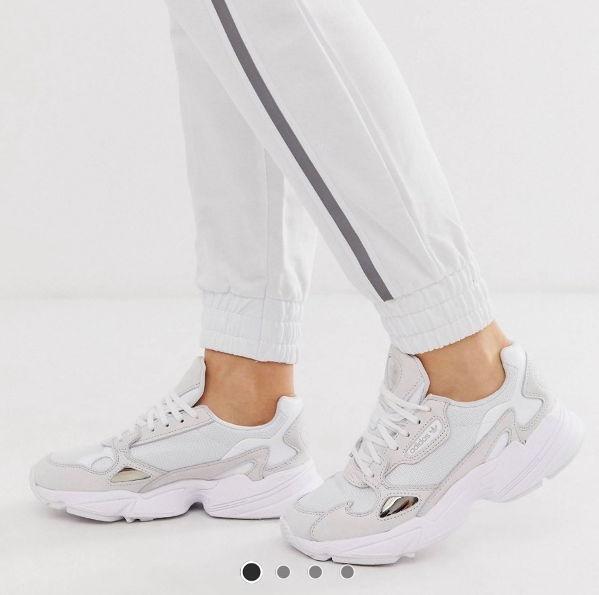 Producto ADIDAS FALCON 