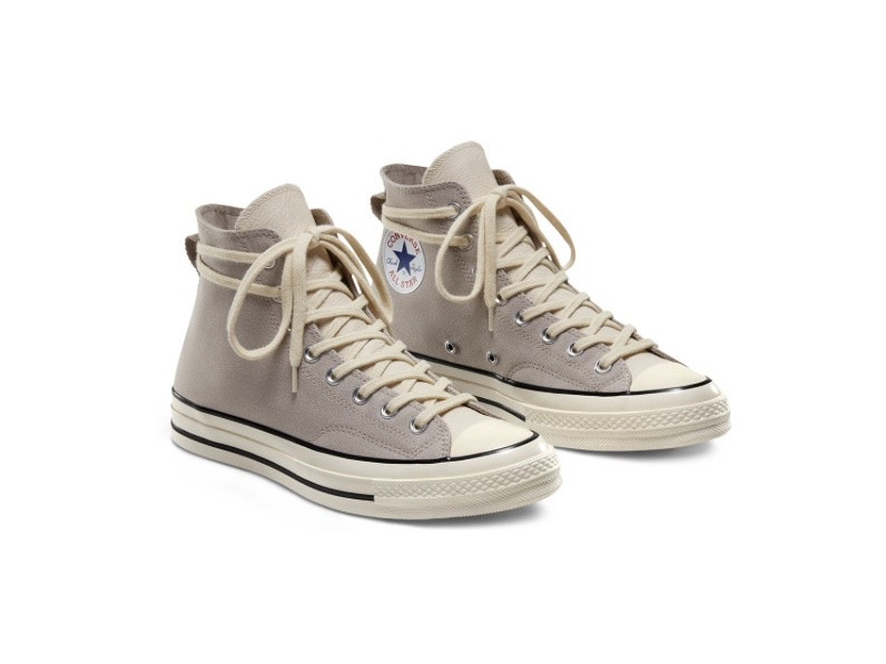 Productos FOG ESSENTIALS converse