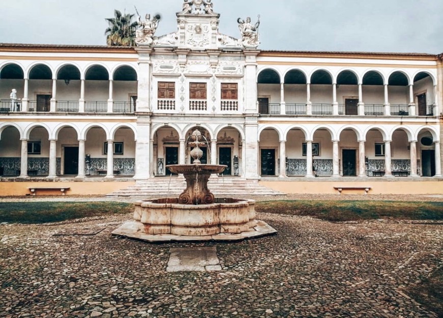 Lugar Colégio Espírito Santo 