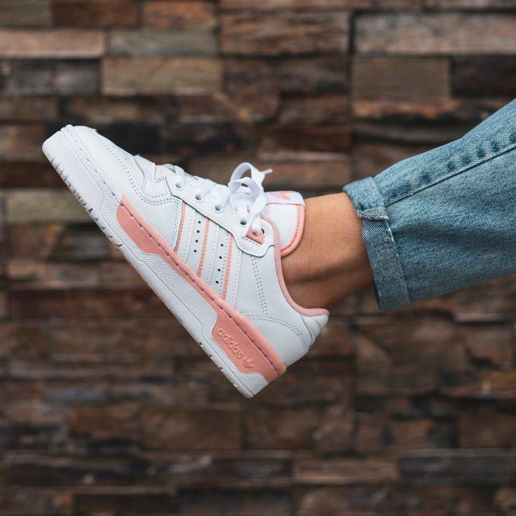 Social • Adidas Rivarly