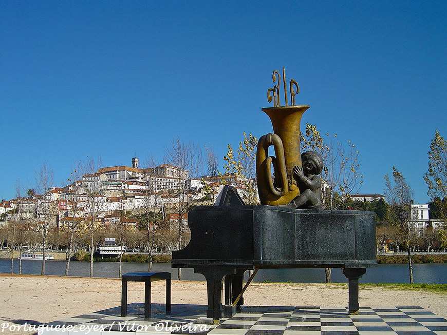 Lugar Praça da Canção