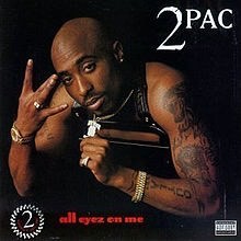 Moda All Eyez On Me- Tupac