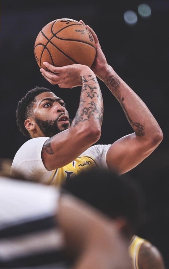 Moda Anthony Davis