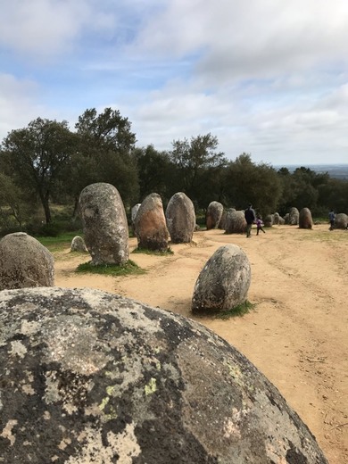 Crómlech de los Almendros