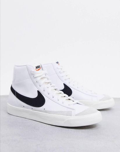 Nike blazer mid '77 trainers in white