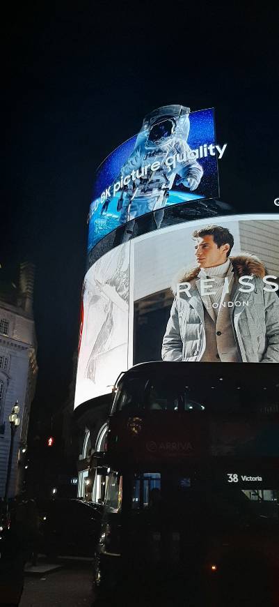 Place Piccadilly Circus