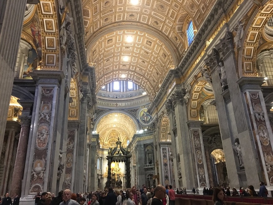 Place Basílica de San Pedro