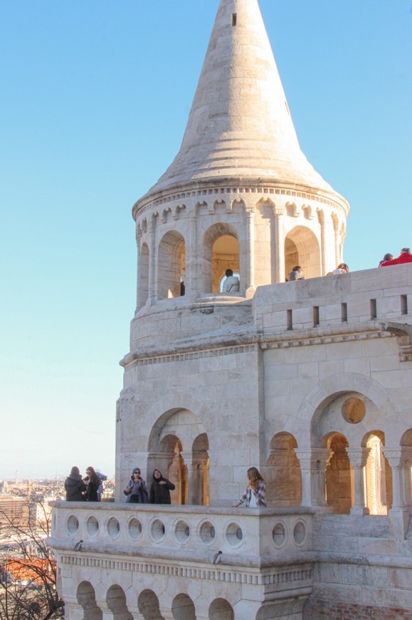 Place Fisherman’s Bastion