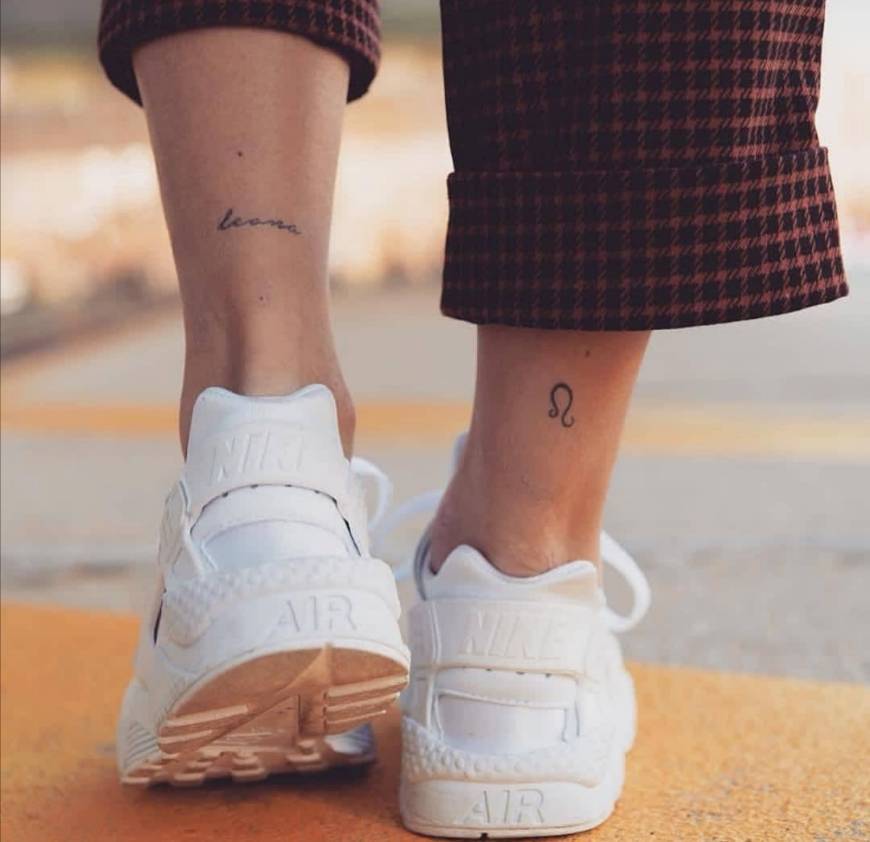 Moda Tiny tatts