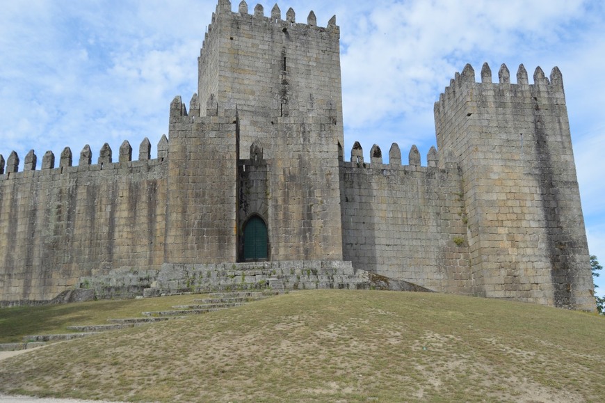 Place Guimarães Castle