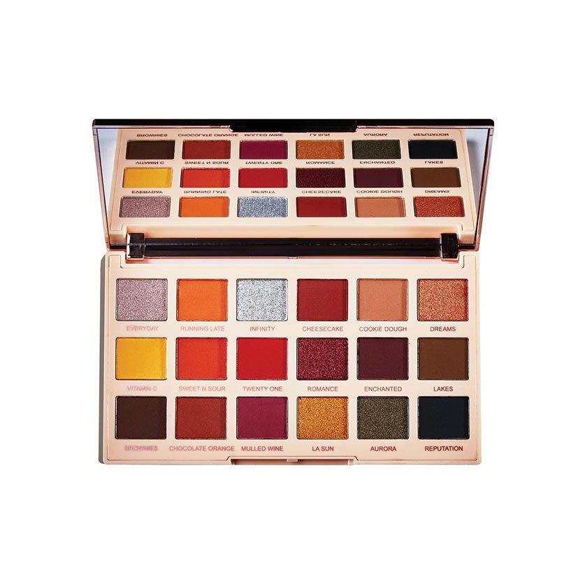 Social Soph X extra spice eyeshadow palette