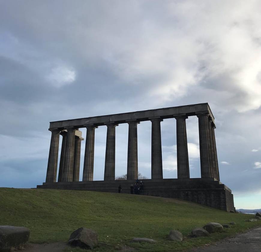 Places Nelson Monument