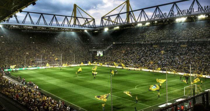 Fashion Signal Iduna Park