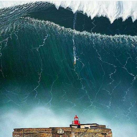 Farol da Nazaré