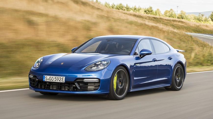 Product Porsche Panamera Turbo