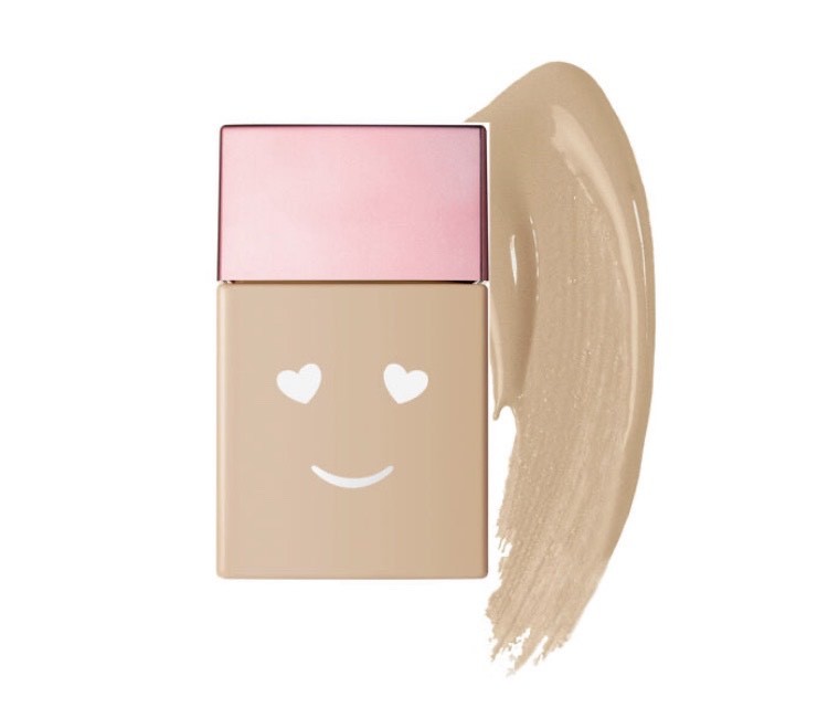 Social Benefit Cosmetics - Base líquida “Hello happy”