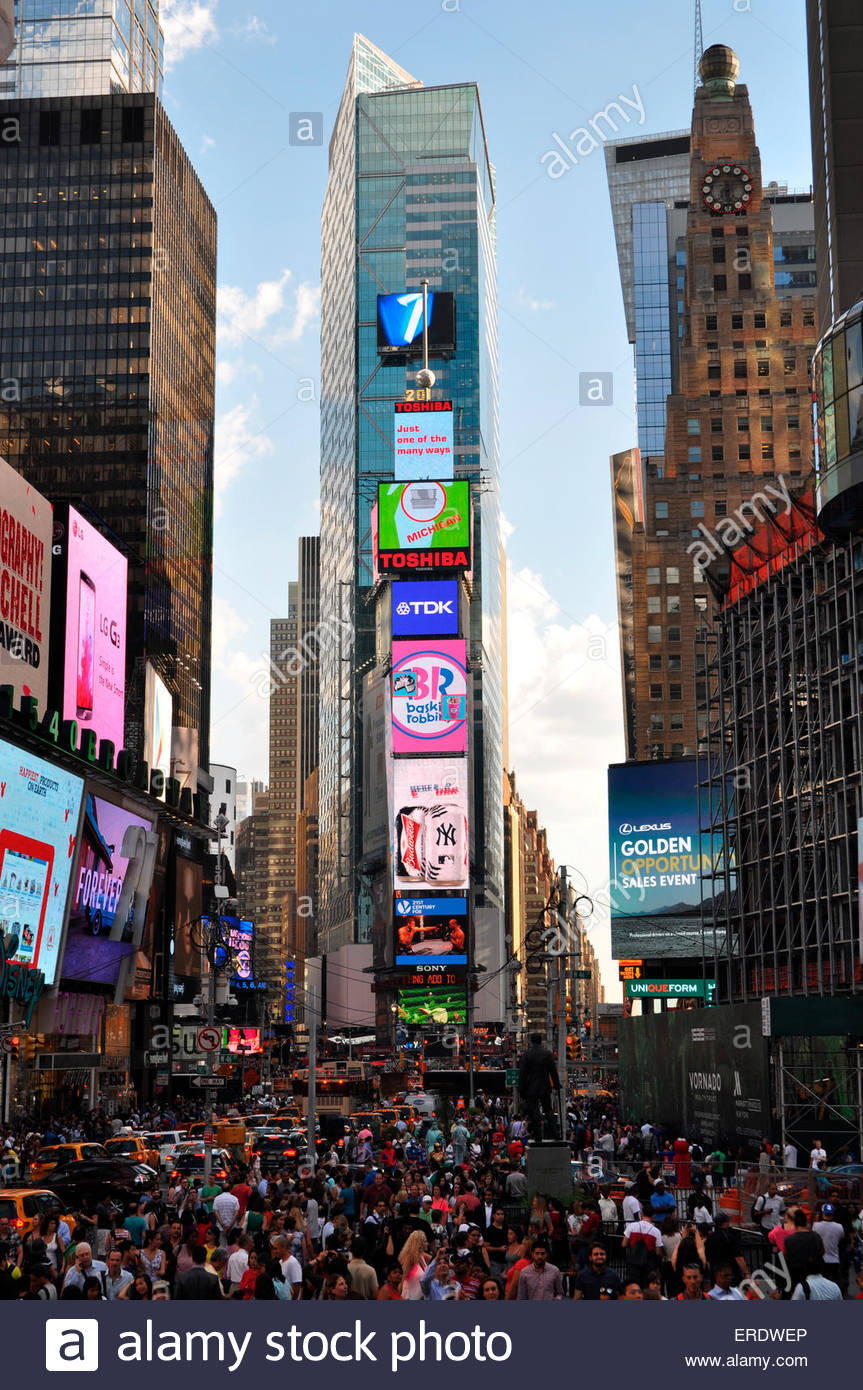 Place Times Square Tower