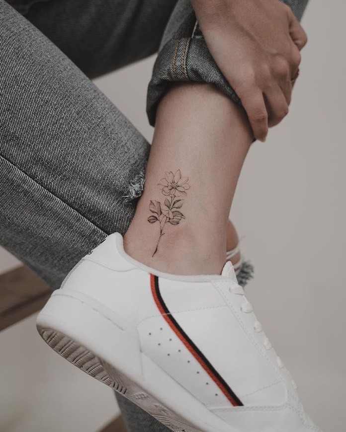 Social Flower tattoo