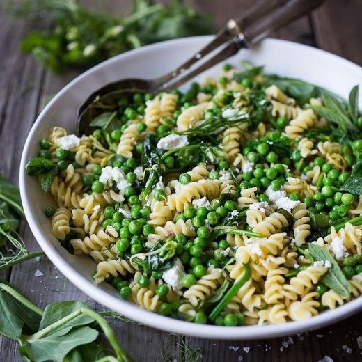 peas and cottage cheese fusilli