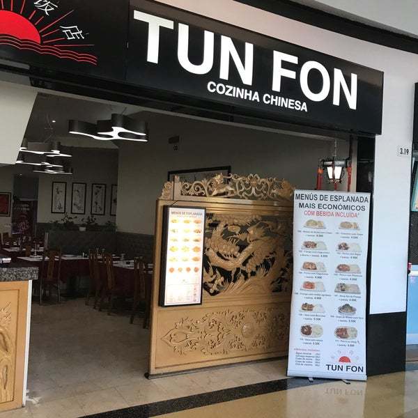 Restaurants Tun Fon