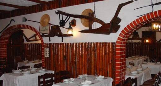 Restaurante Abílio Marques - O Abílio dos Frangos