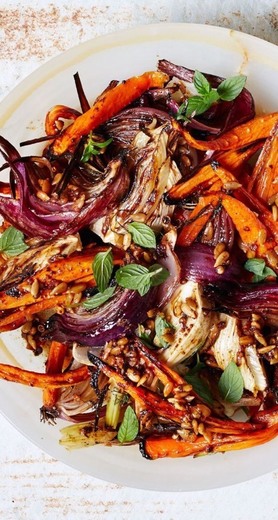 Roasted Carrots and Red Onions 