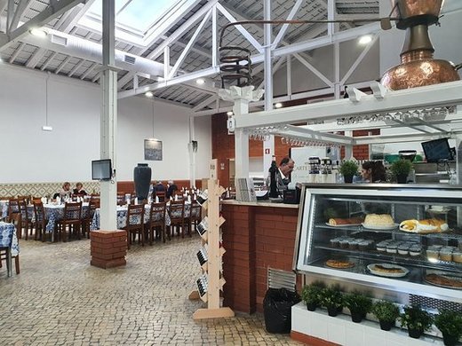 RESTAURANTE RETIRO DA ALGODEIA