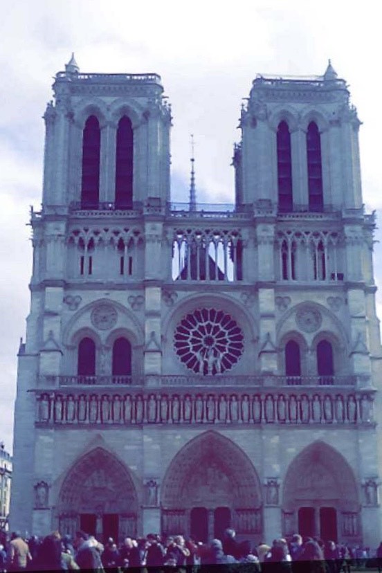 Lugar Notre Dame