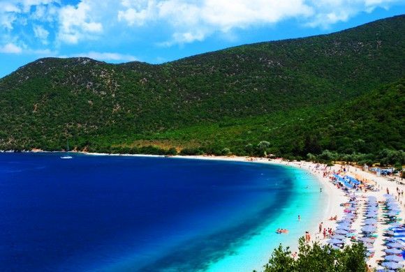 Lugar Antisamos Beach