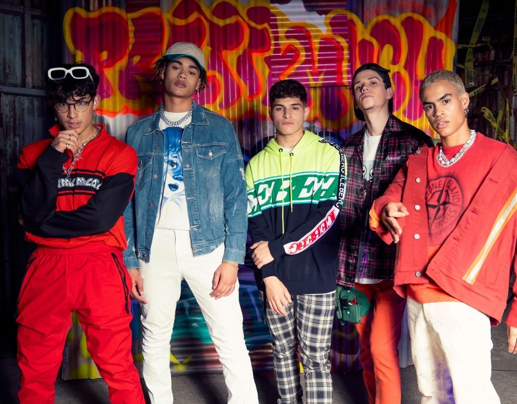 Fashion PRETTYMUCH | The Official Website