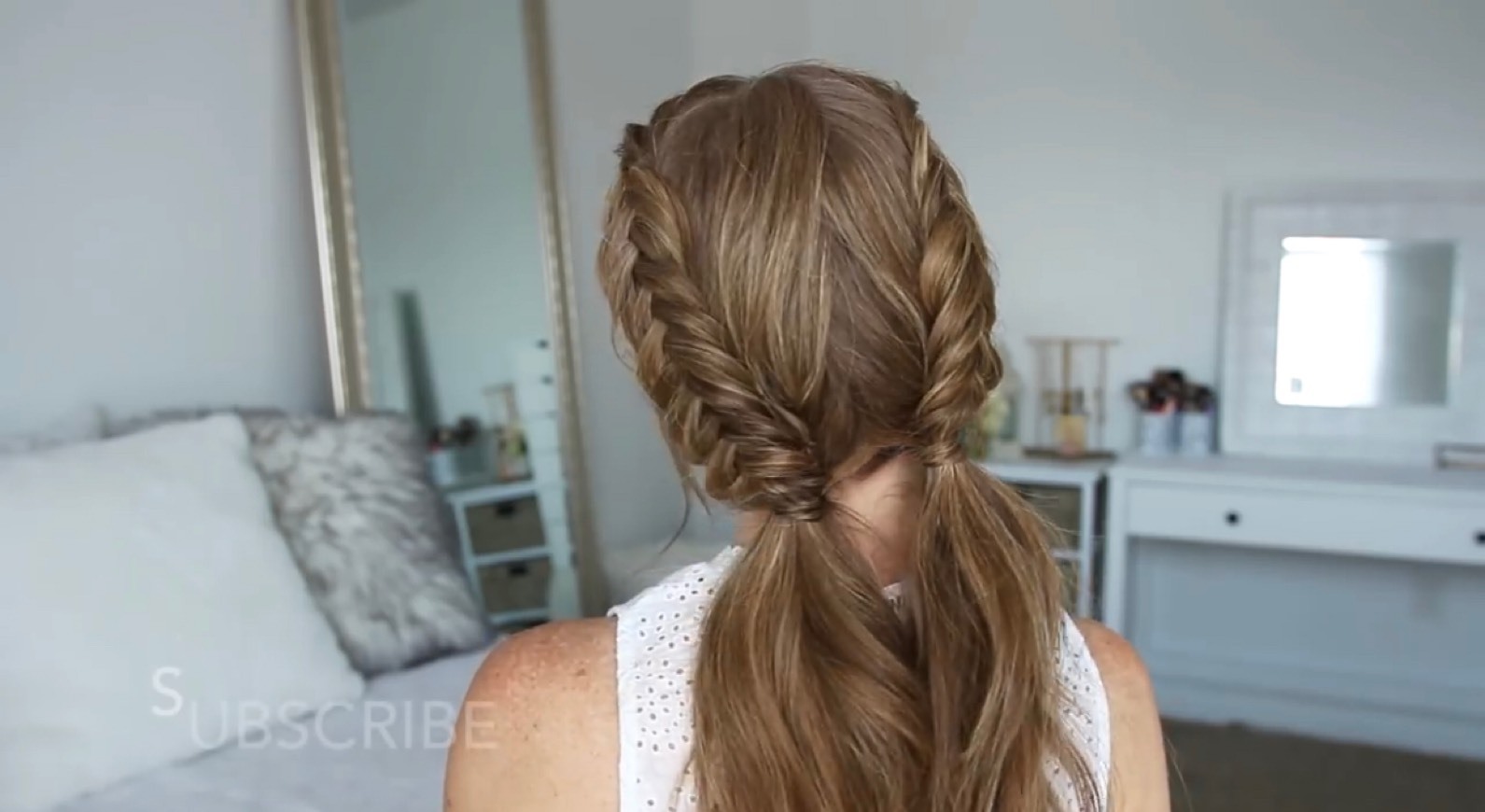 Fashion Double Dutch Fishtail Braids